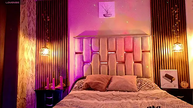 Room 69x online show from 04.29.26