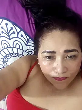 Snapshot of linda_luna29 chatting on 09.12.25 linda luna29 online show from 09.12.25