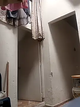 Snapshot of linda_luna29 chatting on 09.28.25 linda luna29 online show from 09.28.25