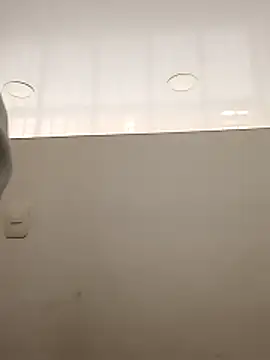 Snapshot of linda_luna29 chatting on 11.15.25 linda luna29 online show from 11.15.25