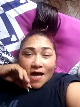 Snapshot of linda_luna29 chatting on 01.10.26 linda luna29 online show from 01.10.26