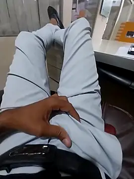 Snapshot of kiss_like_choco11 chatting on 09.13.25 kiss like choco11 online show from 09.13.25