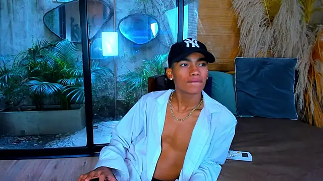AlanCutee online show from 06.14.26