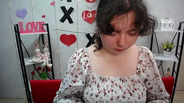 NeonilaLisova online show from 10.06.25