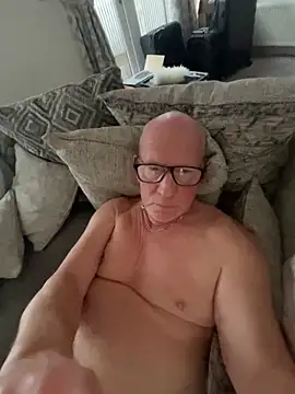 Snapshot of philefc chatting on 02.18.26 philefc online show from 02.18.26