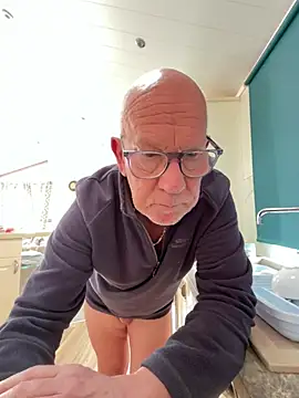 Snapshot of philefc chatting on 03.16.26 philefc online show from 03.16.26