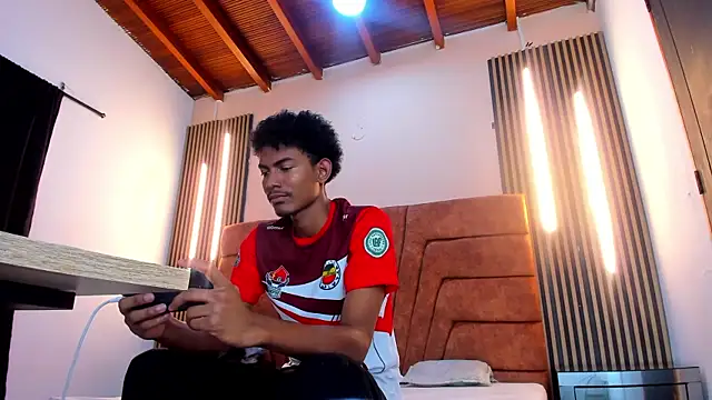 FYKMOR 1 online show from 10.27.25