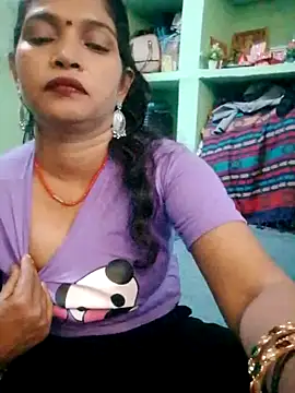 Snapshot of Chandrakanta-Devi chatting on 10.19.25 Chandrakanta-Devi online show from 10.19.25