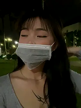 Snapshot of __BabyShowPublic__ chatting on 09.15.25 BabyShowPublic online show from 09.15.25