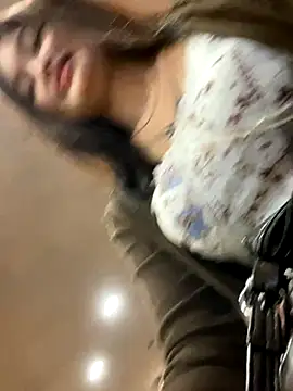 Snapshot of __BabyShowPublic__ chatting on 11.01.25 BabyShowPublic online show from 11.01.25