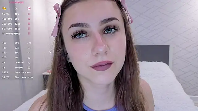 Snapshot of thelittlecowgirl chatting on 11.27.25 thelittlecowgirl online show from 11.27.25