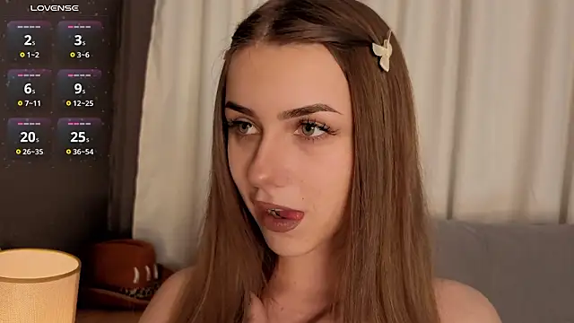 Snapshot of thelittlecowgirl chatting on 02.15.26 thelittlecowgirl online show from 02.15.26