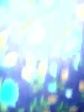 Snapshot of Juhi_chawla chatting on 12.20.25 Juhi chawla online show from 12.20.25