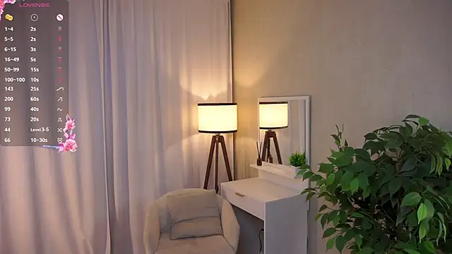 TomokoRocha online show from 10.09.25