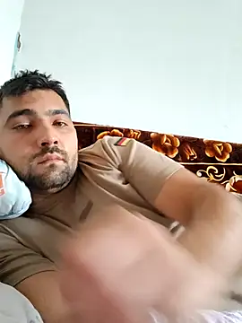 Snapshot of flr196 chatting on 10.12.25 flr196 online show from 10.12.25