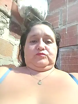 Snapshot of Dirty-Mature chatting on 10.17.25 Dirty-Mature online show from 10.17.25