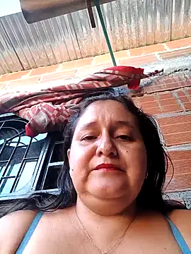 Snapshot of Dirty-Mature chatting on 10.18.25 Dirty-Mature online show from 10.18.25