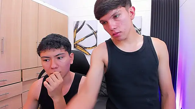 Snapshot of fabian_pena chatting on 09.25.25 fabian pena online show from 09.25.25