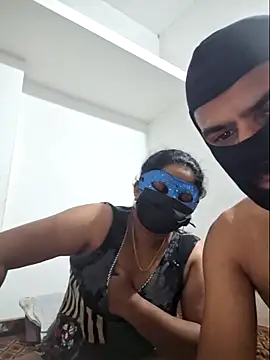 Snapshot of Kerala_couples143 chatting on 10.11.25 Kerala couples143 online show from 10.11.25