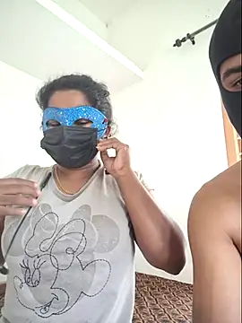 Snapshot of Kerala_couples143 chatting on 10.13.25 Kerala couples143 online show from 10.13.25