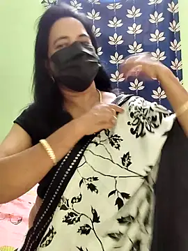 mallu-lover online show from 10.22.25