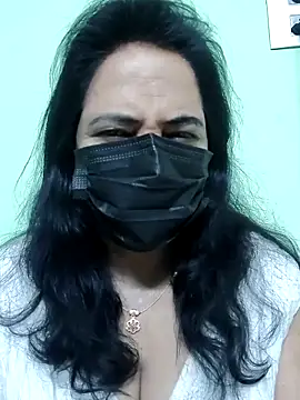 mallu-lover online show from 10.23.25