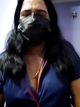 mallu-lover online show from 10.29.25