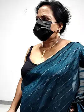 mallu-lover online show from 04.21.26