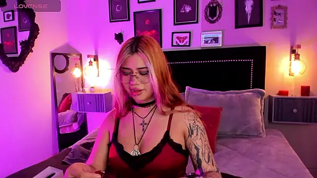 pinkk deemon online show from 03.10.26