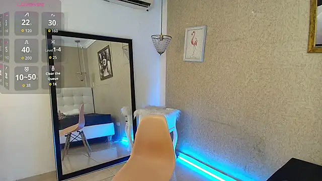 Snapshot of Miladiosa chatting on 10.23.25 Miladiosa online show from 10.23.25