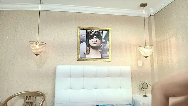 Miladiosa online show from 02.25.26