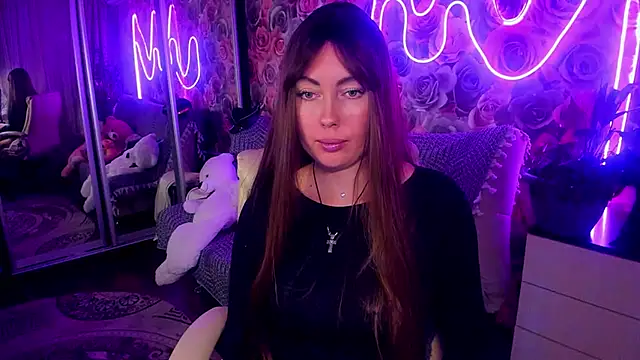 Ninaabyanka online show from 10.16.25