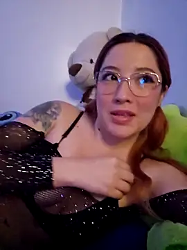 lunnaa  online show from 09.24.25