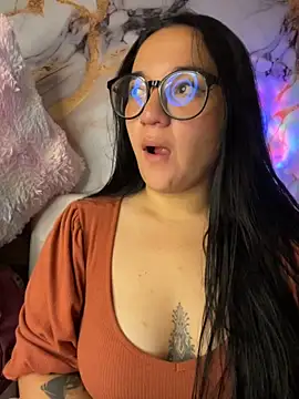 Snapshot of sara_roy04_ chatting on 09.23.25 sara roy04  online show from 09.23.25