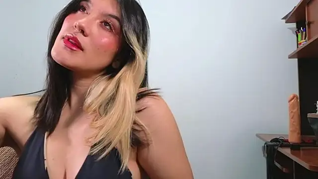 Sweetlolita online show from 09.19.25