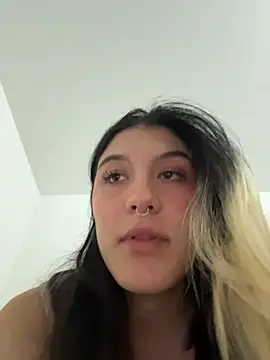 Sweetlolita online show from 12.18.25