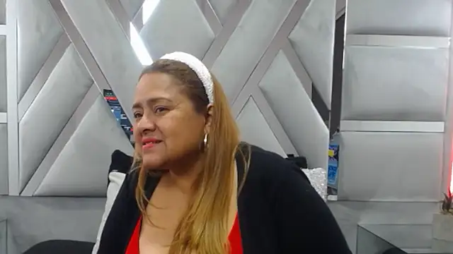 MonzerratBoyer online show from 11.29.25