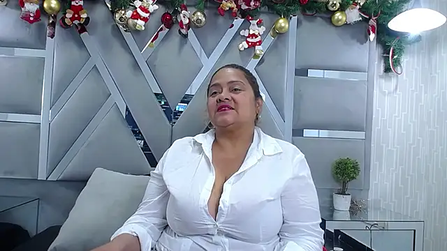 MonzerratBoyer online show from 01.07.26