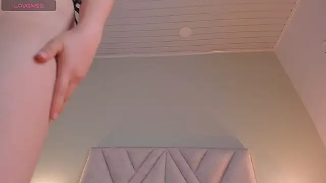 victoria becker  online show from 02.14.26