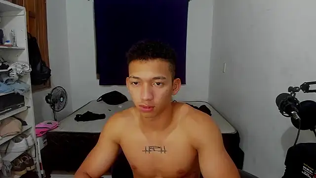 JuanchiT66 online show from 10.30.25