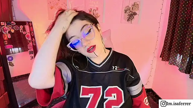 Snapshot of isaferrer06 chatting on 12.21.25 isaferrer06 online show from 12.21.25