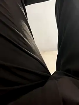 Snapshot of NoddingScorpion chatting on 09.09.25 NoddingScorpion online show from 09.09.25