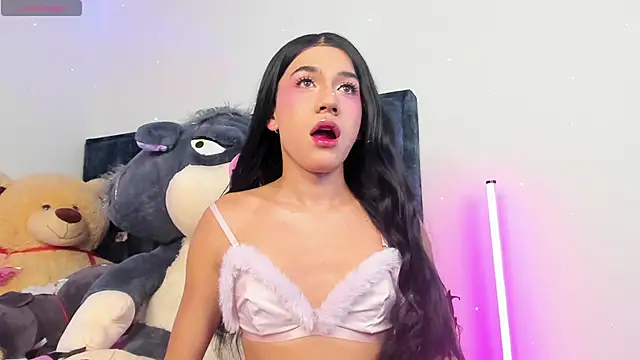 KristallSwan online show from 04.25.26