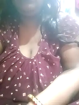 Snapshot of Ritika_Hot chatting on 10.13.25 Ritika Hot online show from 10.13.25