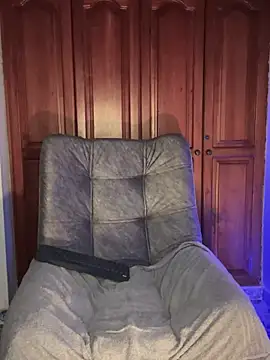 Snapshot of KaditaNavarro chatting on 02.09.26 KaditaNavarro online show from 02.09.26