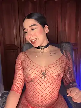 Snapshot of KaditaNavarro chatting on 03.09.26 KaditaNavarro online show from 03.09.26