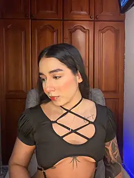 Snapshot of KaditaNavarro chatting on 03.23.26 KaditaNavarro online show from 03.23.26