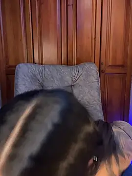 Snapshot of KaditaNavarro chatting on 03.27.26 KaditaNavarro online show from 03.27.26