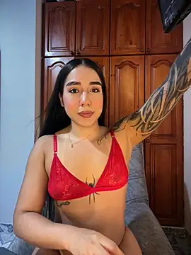 KaditaNavarro online show from 04.23.26