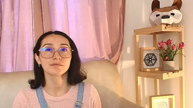 Ginevra esposito online show from 04.27.26